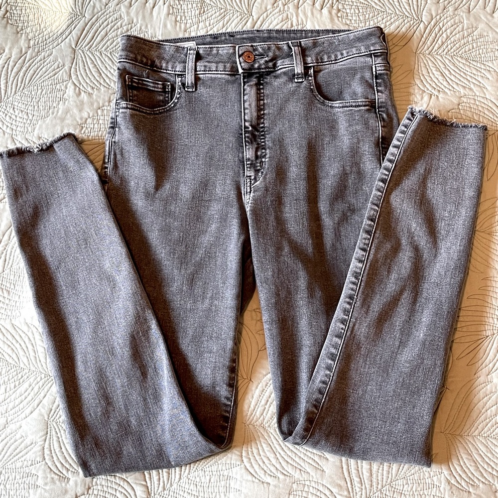 GAP Gray Denim Women's Jeggings, size 31 - 12T